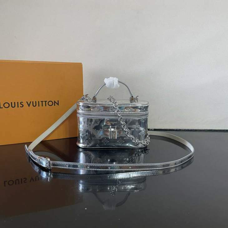 Picture of Louis Vuitton Handbags _SKUfw216499046fw